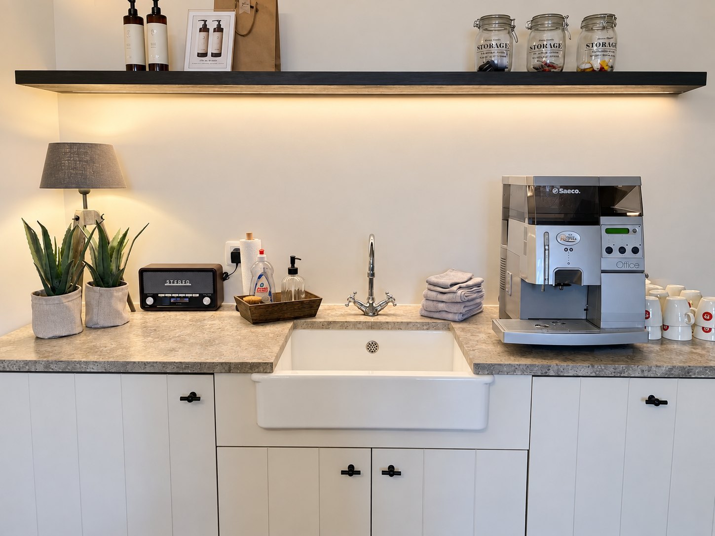 Kitchenette